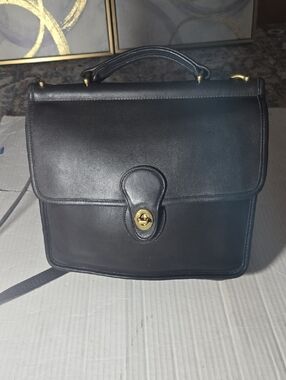 Vintage Coach Willis Black